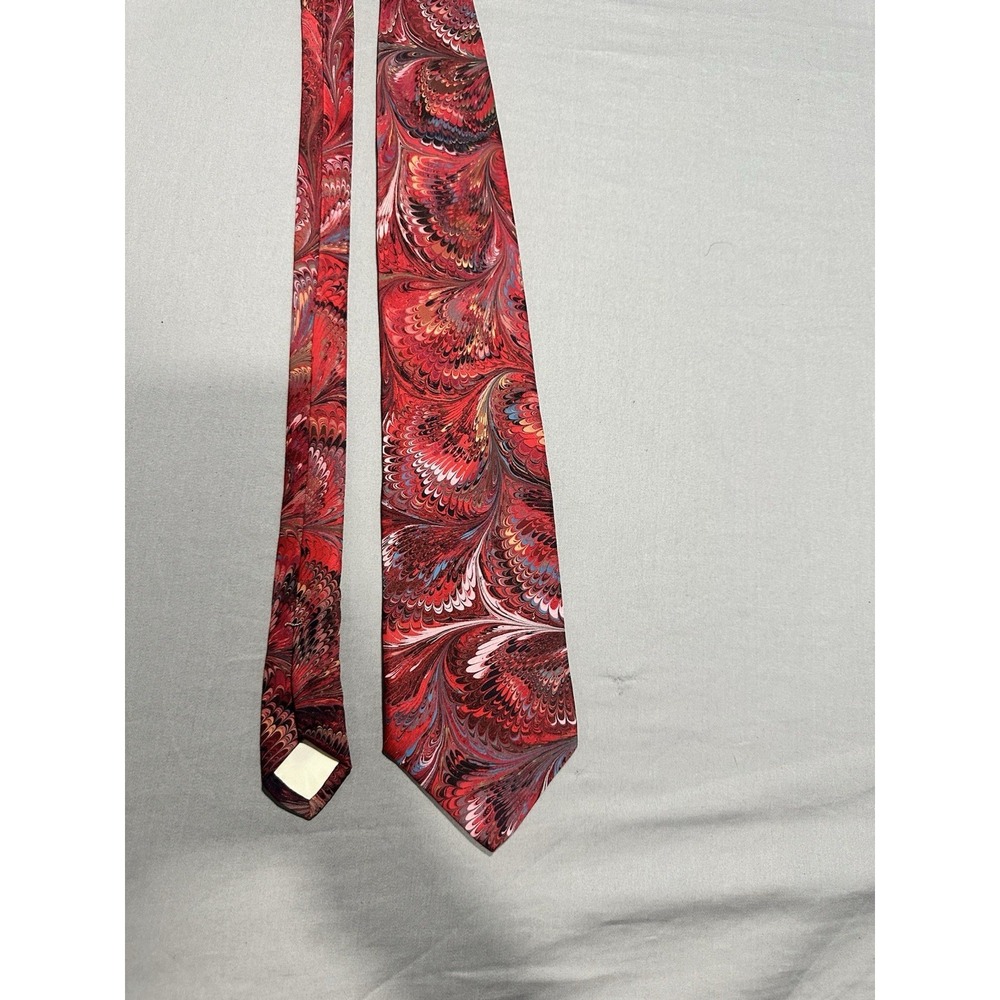 VTG COSETTE ORIGINALS Men's Silk Necktie USA Red ‎ Marbled Paint Swirl